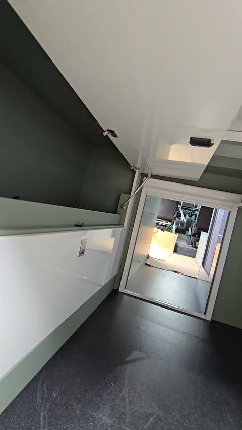 bed box open interior