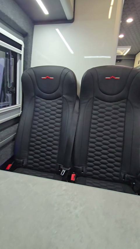 flagship racing seats twin
