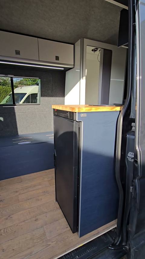 harbour kitchen fridge lockers