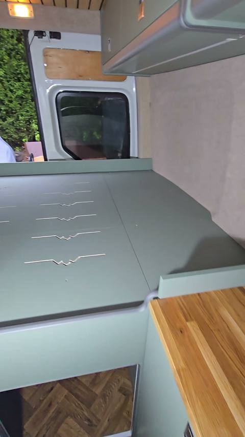 oak worktop bed panorama