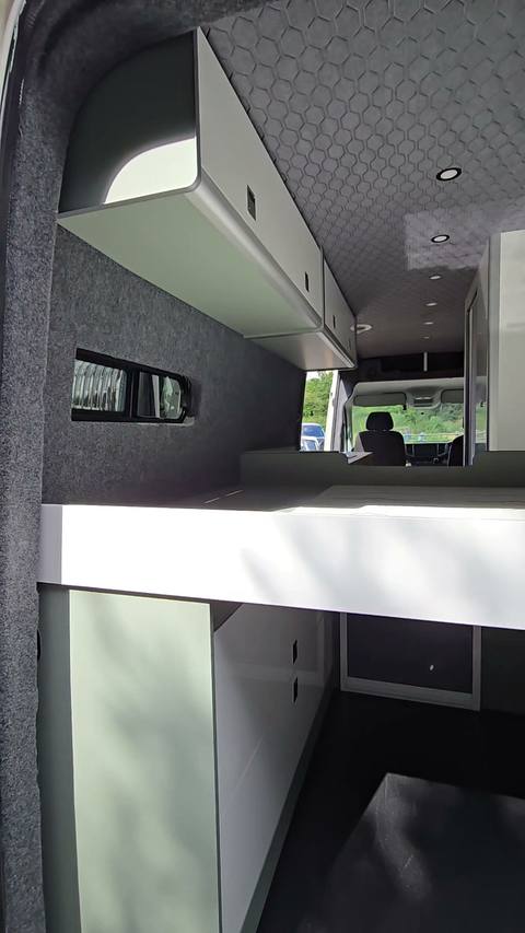 salvia bunk locker view